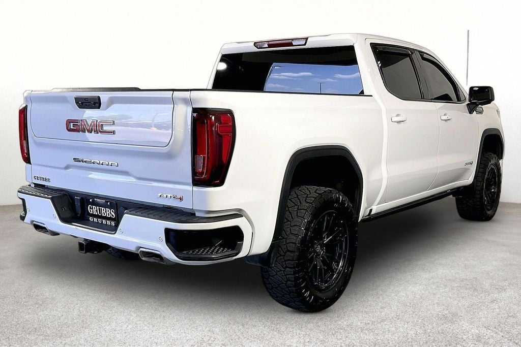 2023 GMC Sierra 1500 AT4