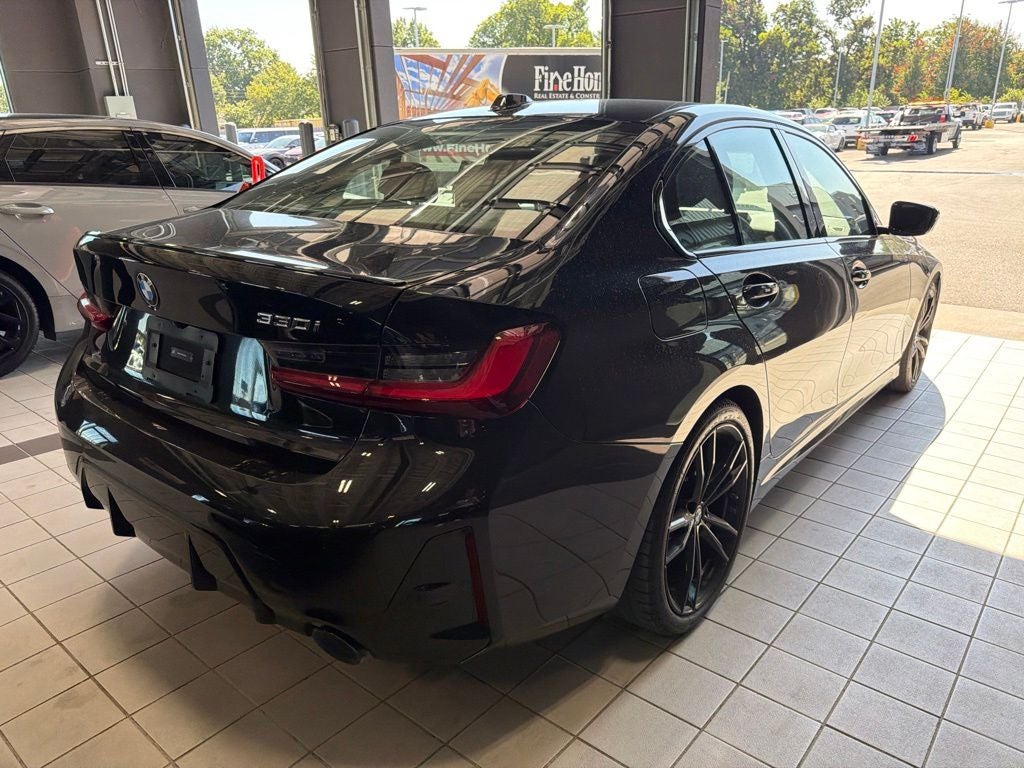 2023 BMW 3 Series 330i