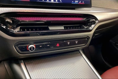 2025 BMW 3 Series 330i xDrive M Sport