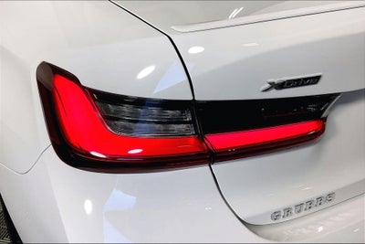 2025 BMW 3 Series 330i xDrive M Sport