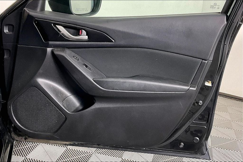 2015 Mazda Mazda3 i Sport