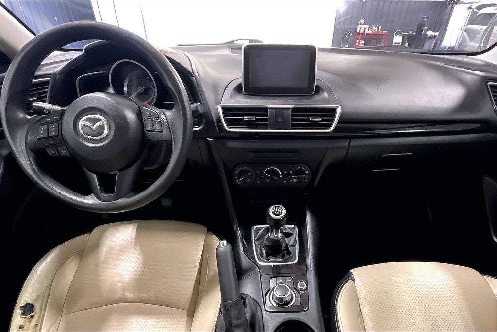 2015 Mazda Mazda3 i Sport