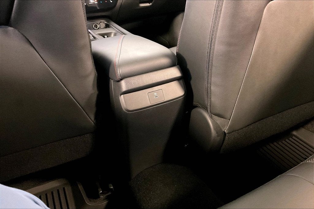 2027 Nissan Sentra SR Midnight Edition