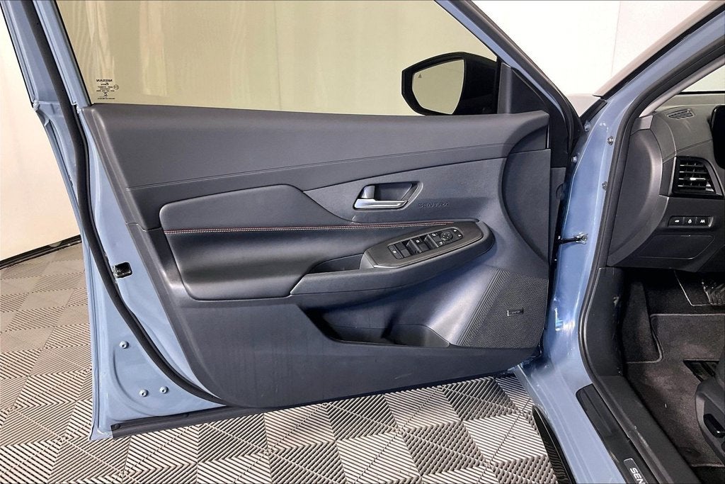 2027 Nissan Sentra SR Midnight Edition