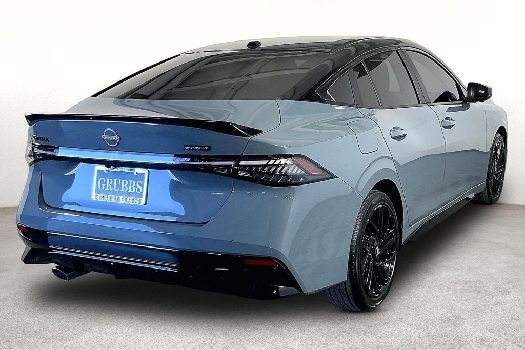 2027 Nissan Sentra SR Midnight Edition