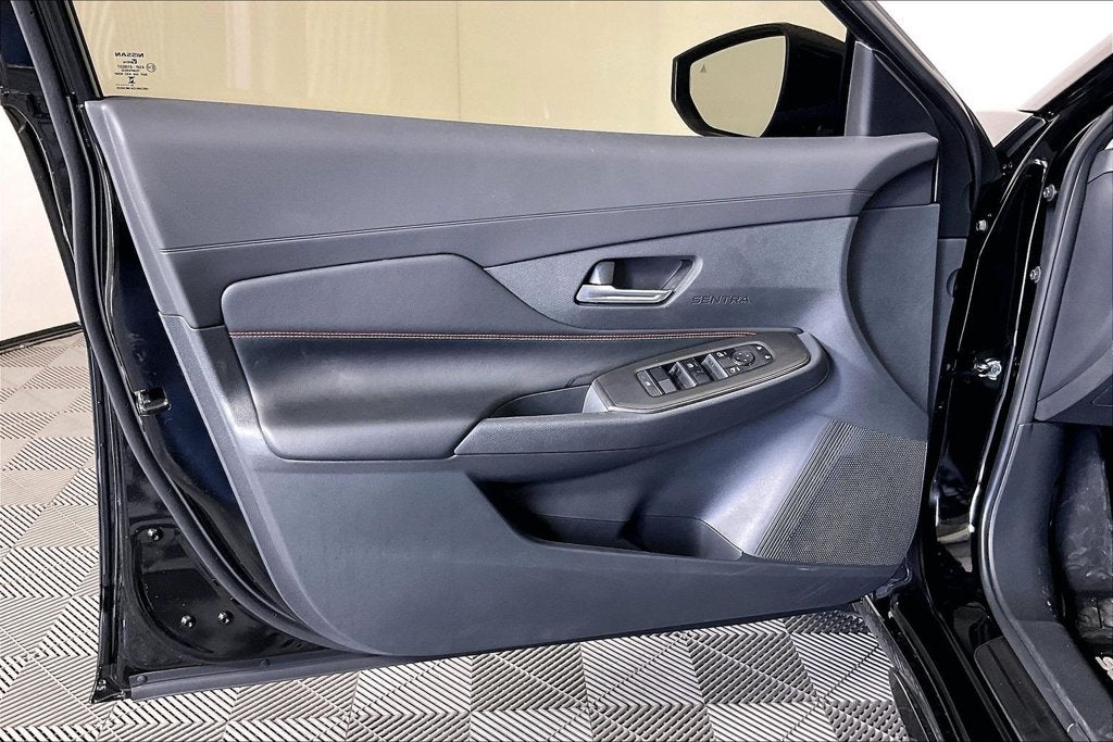 2027 Nissan Sentra SR Midnight Edition