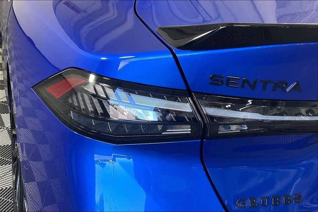 2027 Nissan Sentra SR Midnight Edition