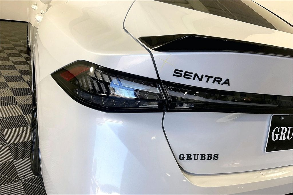 2027 Nissan Sentra SR Midnight Edition