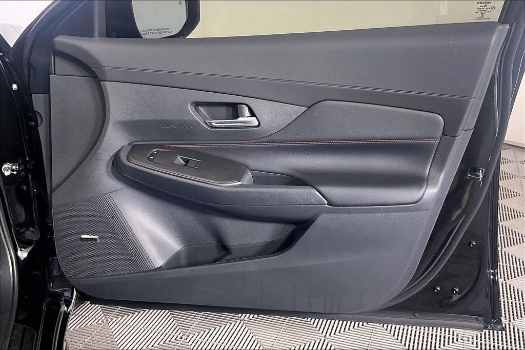 2027 Nissan Sentra SR Midnight Edition