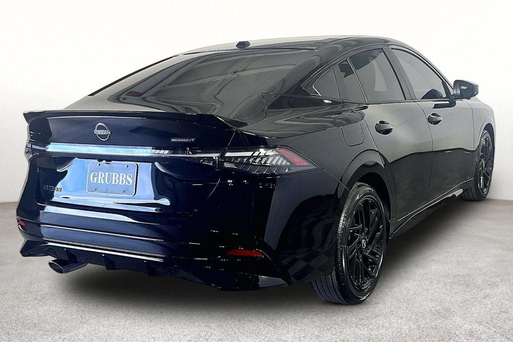 2027 Nissan Sentra SR Midnight Edition