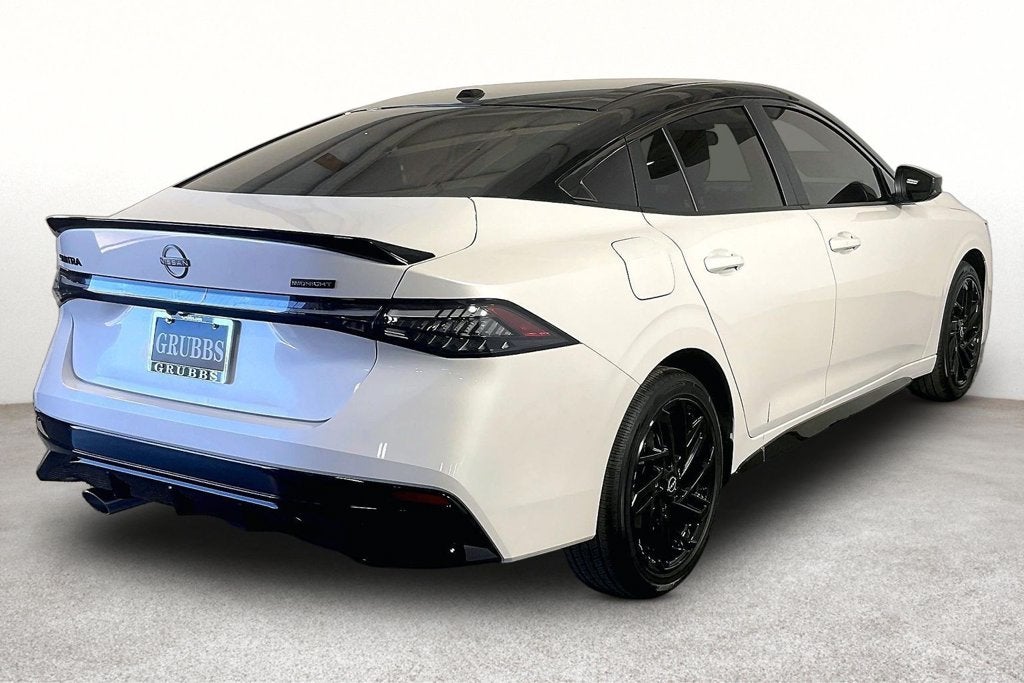 2027 Nissan Sentra SR Midnight Edition