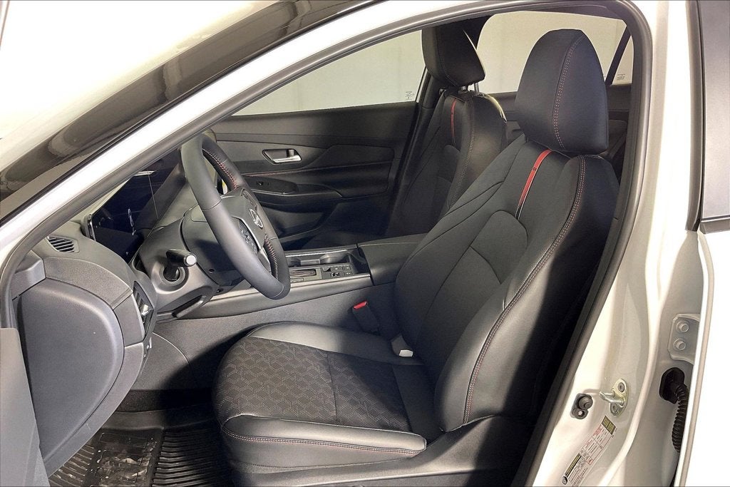 2027 Nissan Sentra SR Midnight Edition