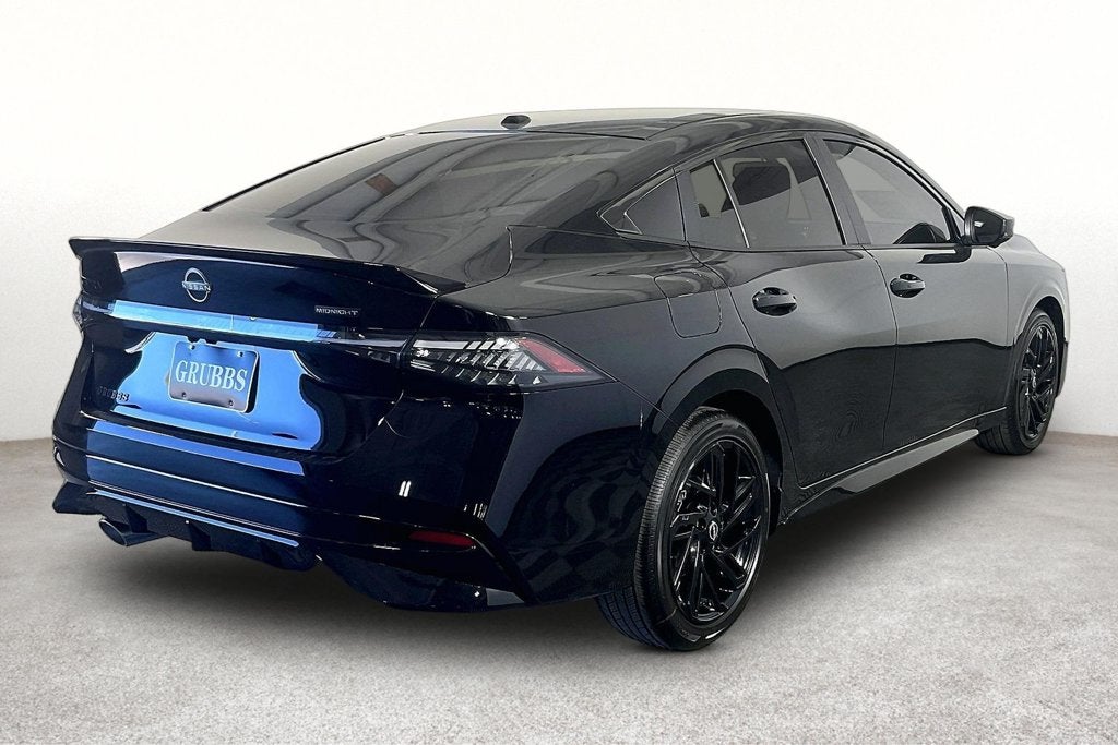2027 Nissan Sentra SR Midnight Edition
