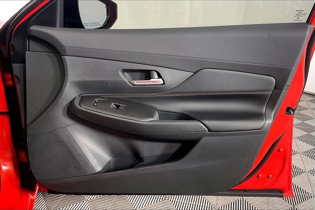2027 Nissan Sentra SR Midnight Edition