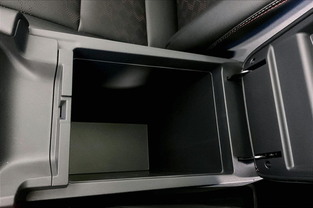 2027 Nissan Sentra SR Midnight Edition