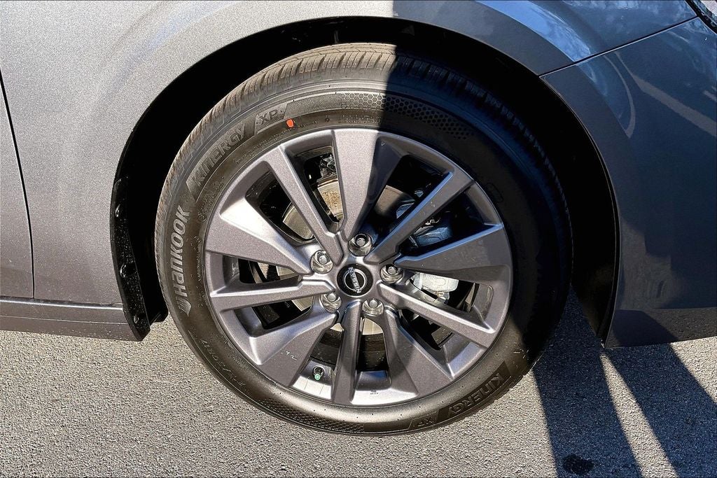 2026 Nissan Sentra SL