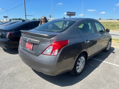 2013 Nissan Versa 1.6 SV