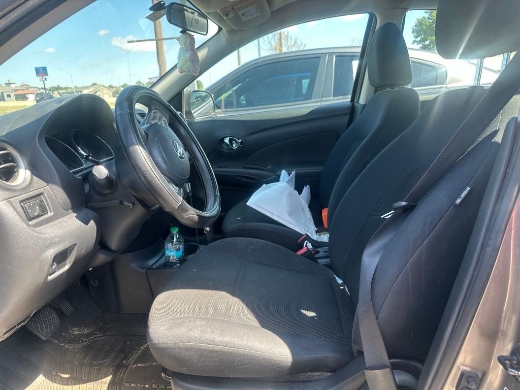 2013 Nissan Versa 1.6 SV