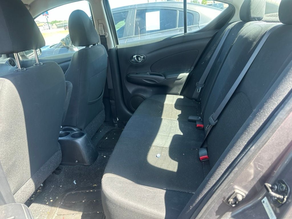 2013 Nissan Versa 1.6 SV