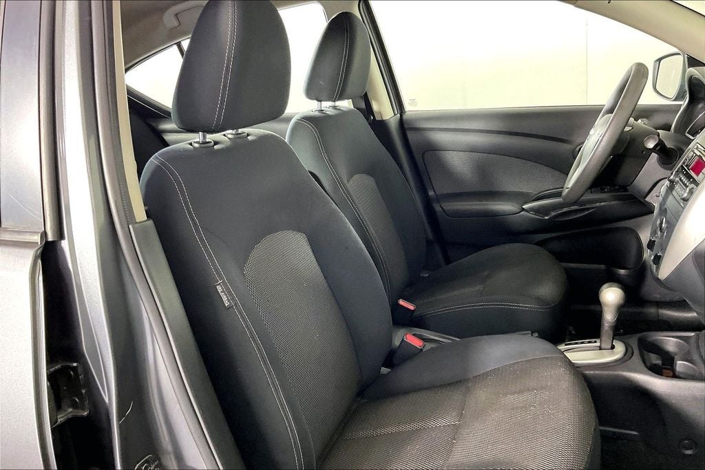 2016 Nissan Versa 1.6 SV