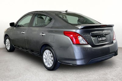 2016 Nissan Versa 1.6 SV