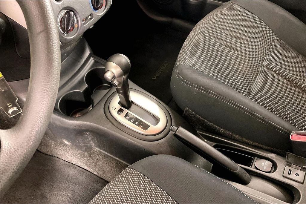 2016 Nissan Versa 1.6 SV