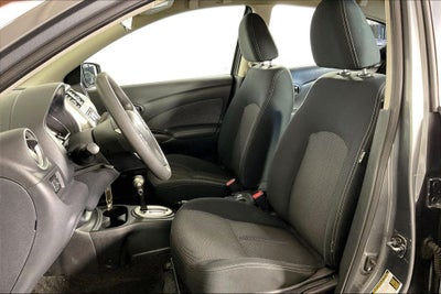 2016 Nissan Versa 1.6 SV