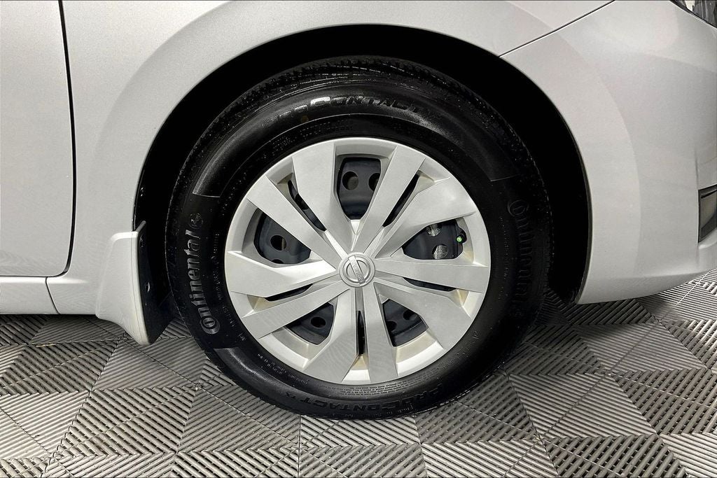 2024 Nissan Versa 1.6 S