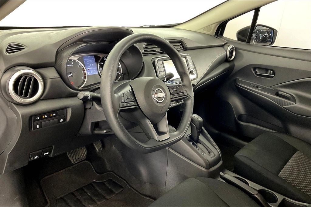 2024 Nissan Versa 1.6 S