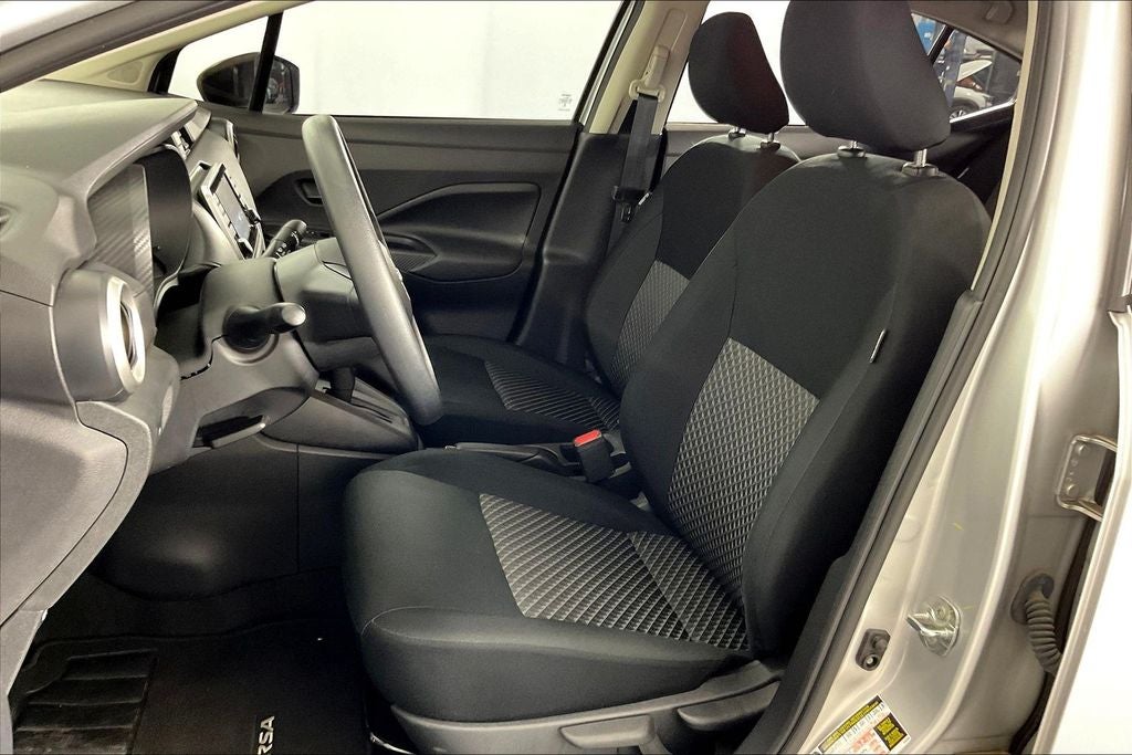 2024 Nissan Versa 1.6 S