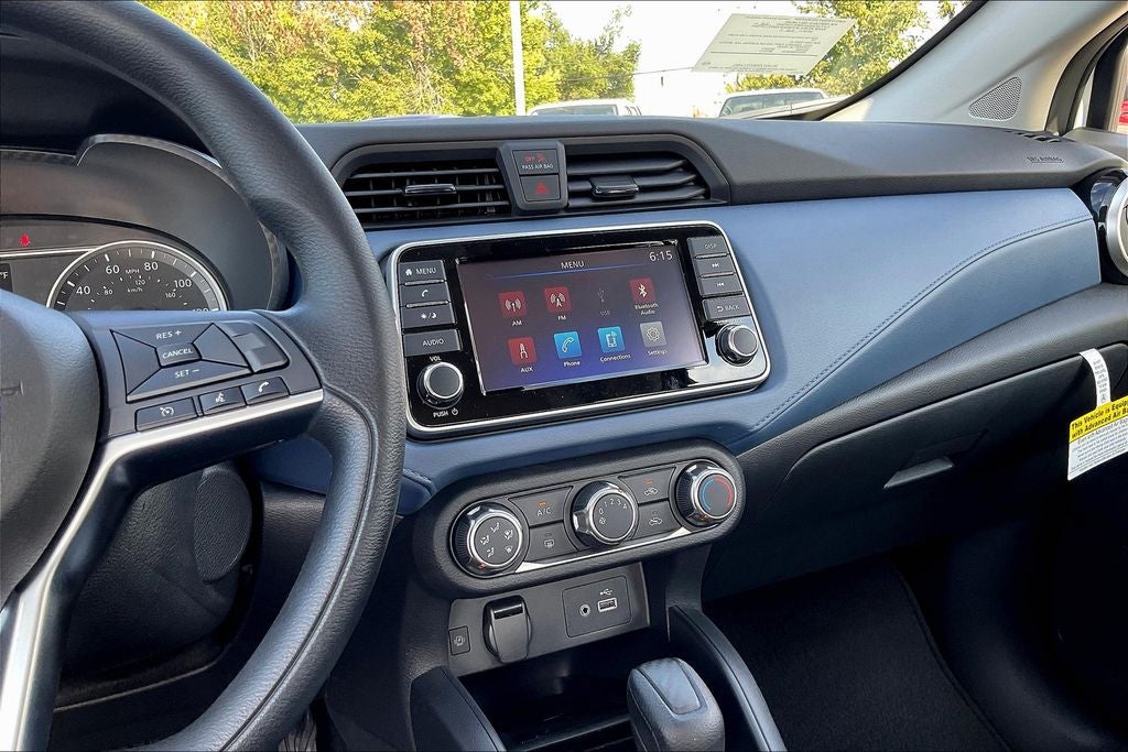 2025 Nissan Versa 1.6 SV