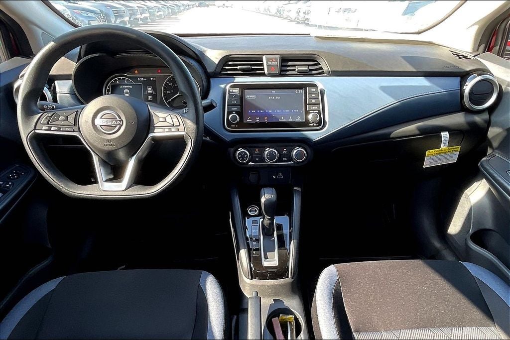 2025 Nissan Versa SV
