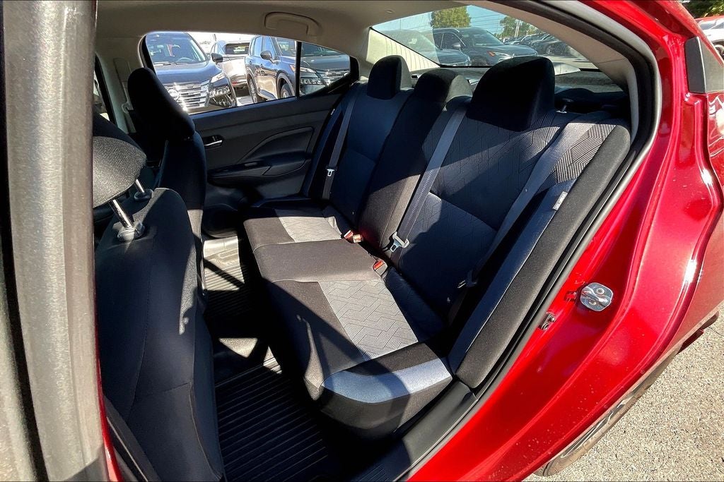 2025 Nissan Versa SV