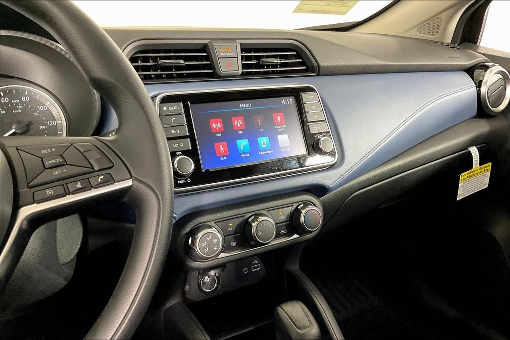 2025 Nissan Versa SV