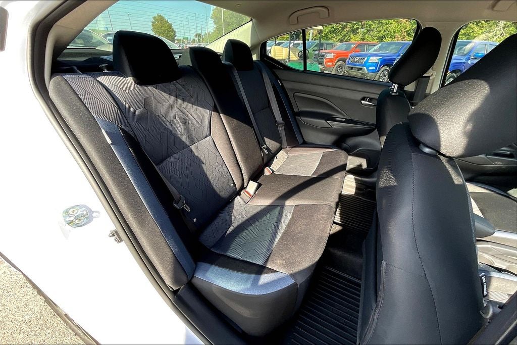 2025 Nissan Versa SV