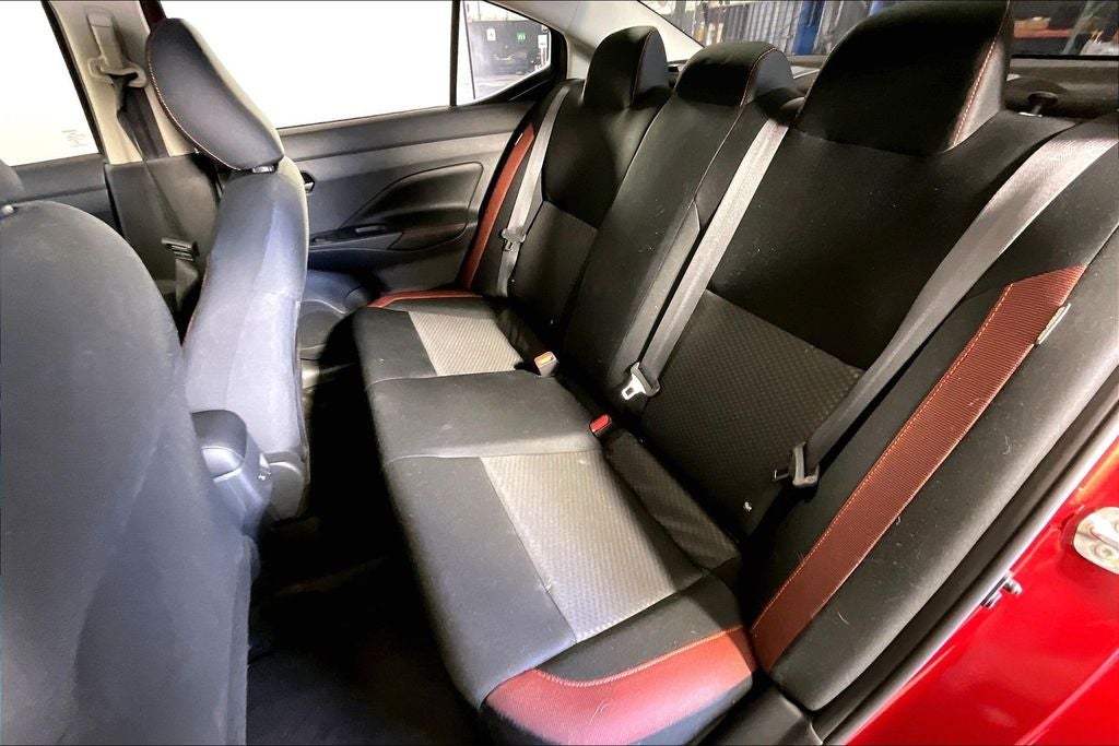 2025 Nissan Versa SR