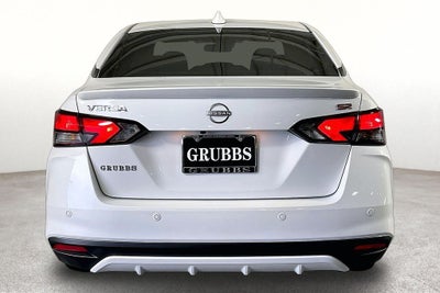 2025 Nissan Versa 1.6 SR