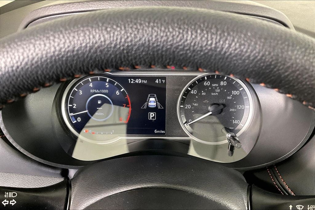 2025 Nissan Versa SR