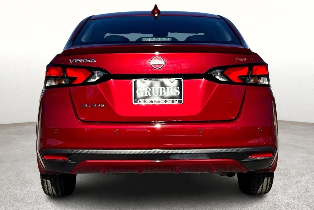 2025 Nissan Versa SR