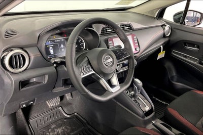 2025 Nissan Versa SR