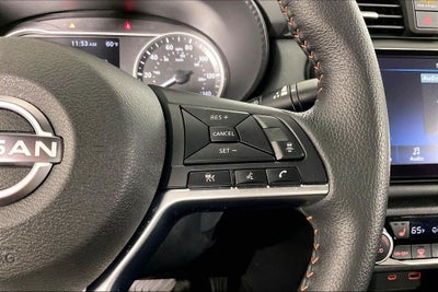 2025 Nissan Versa 1.6 SR