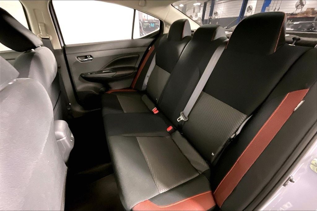 2025 Nissan Versa 1.6 SR