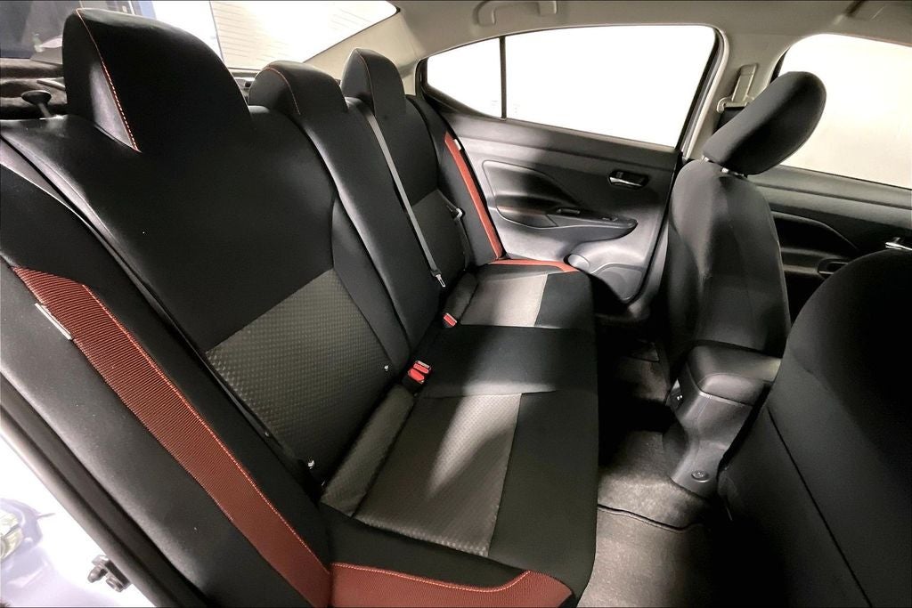 2025 Nissan Versa 1.6 SR