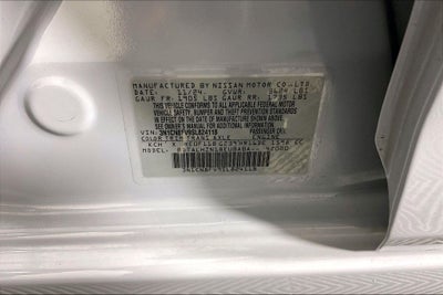 2025 Nissan Versa 1.6 SR