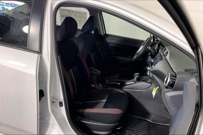 2025 Nissan Versa SR