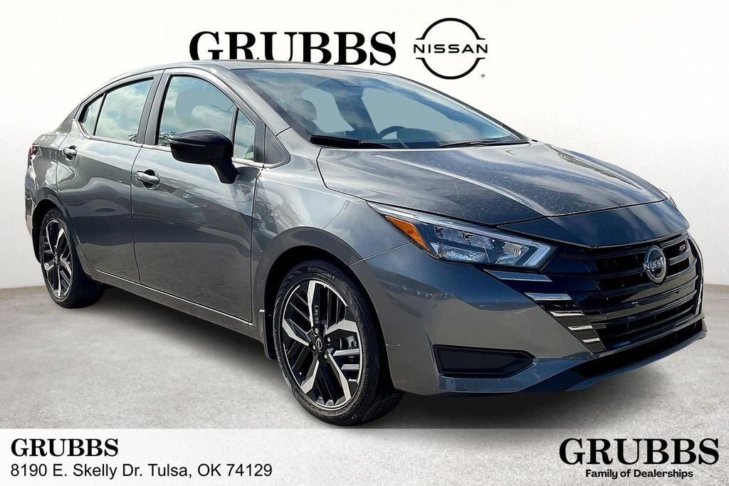 2025 Nissan Versa SR