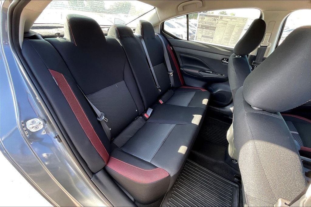 2025 Nissan Versa SR