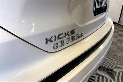 2023 Nissan Kicks SV