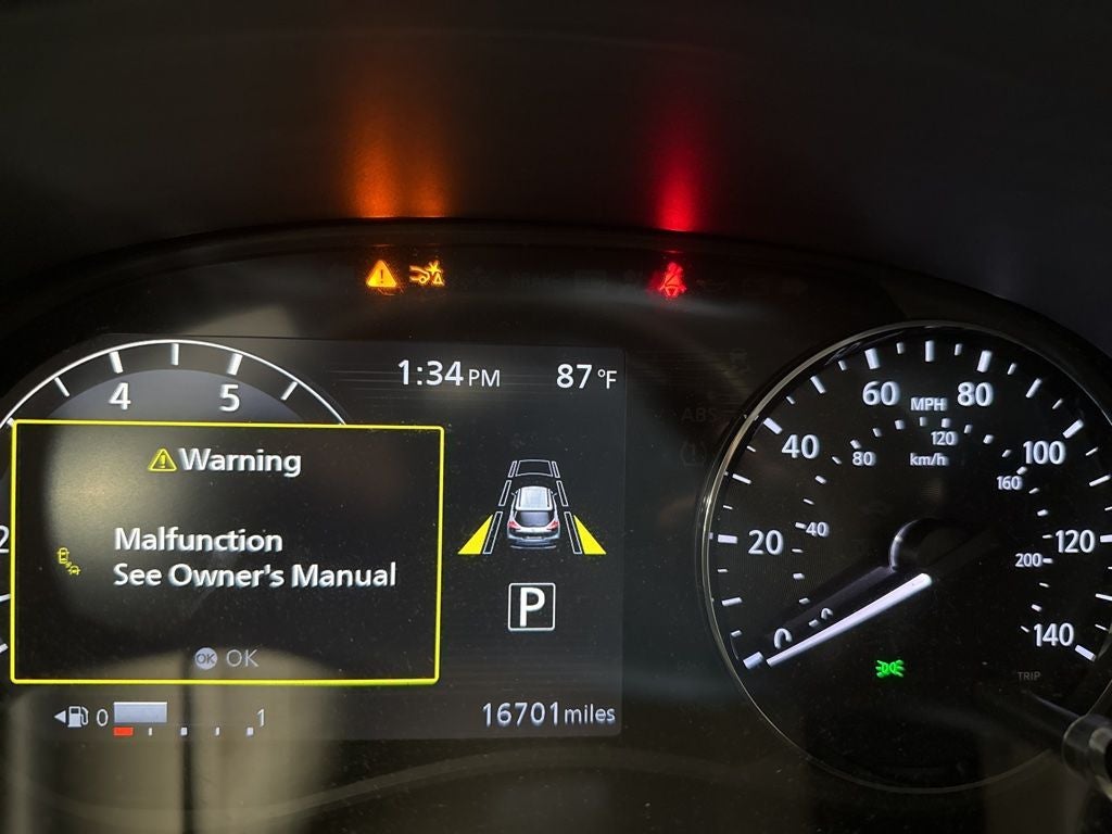 2022 Nissan Kicks SV