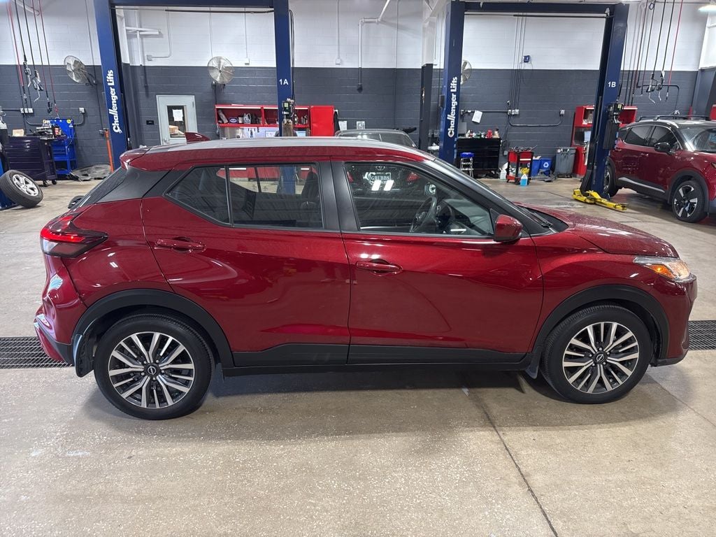 2022 Nissan Kicks SV